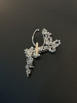 画像2: 白つる花のイヤーカフ（またはバッグチャーム）